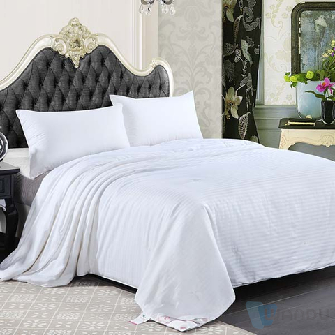 Twill Fabric 5 Letters 100% Polyester Brand Print Design Printed Microfiber Bed Fabric