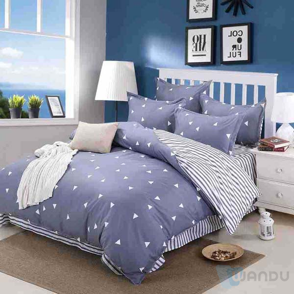 Hot Selling Custom Made Comfortable Bed Cover Adult Bedding Sets 100% Polyester