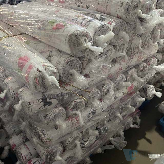 Wholesale 100% Polyester Bedding Fabric Rolls Custom Home Textile Bedsheet Print Fabric