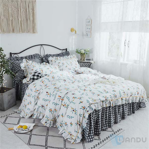 What Kind of Material Polyester Orange And Circle Geometric Print Fabriced for Bedding Sets To Africa