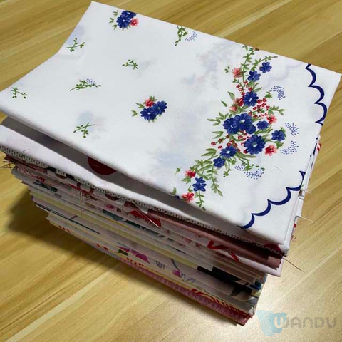Soft Sweet Style Bedsheets Bedding Cover Girl Strawberry Pattern 3D Bedding Cute
